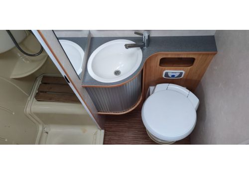 Autocaravana Perfilada ADRIA Coral 660 SL de Ocasión