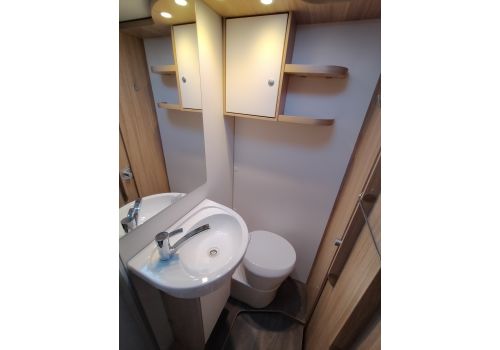 Autocaravana Capuchina SUNLIGHT A 68 de Ocasión