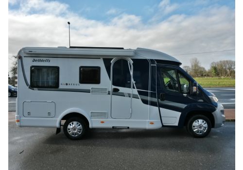 Autocaravana Perfilada DETHLEFFS Globebus T-1 de Ocasión