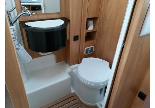 Autocaravana Perfilada DETHLEFFS Globebus T-1 de Ocasión