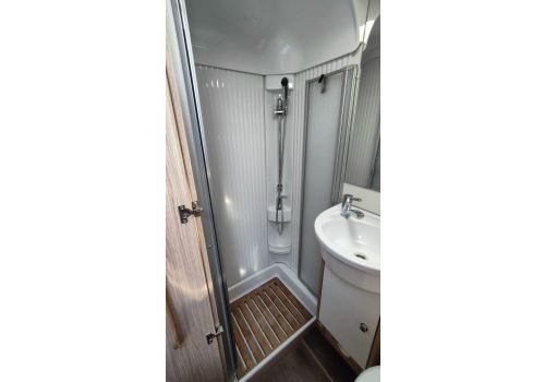 Autocaravana Capuchina SUNLIGHT A 68 de Ocasión