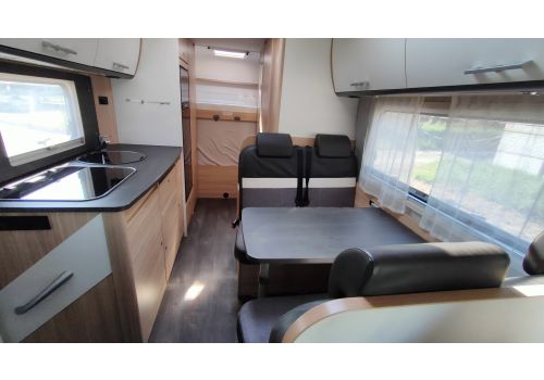 Autocaravana Capuchina SUNLIGHT A 68 de Ocasión