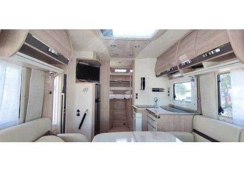Autocaravana Integral RAPIDO 8066 DF de Ocasión