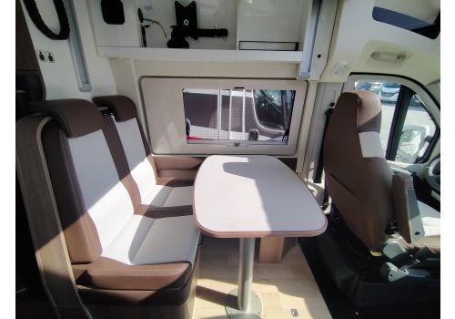 Furgoneta Cámper DREAMER Camper Van XL de Ocasión