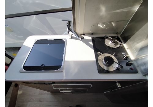 Furgoneta Cámper DREAMER Camper Van XL de Ocasión