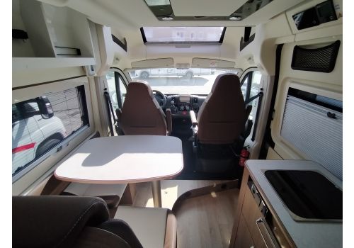 Furgoneta Cámper DREAMER Camper Van XL de Ocasión