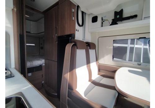 Furgoneta Cámper DREAMER Camper Van XL de Ocasión