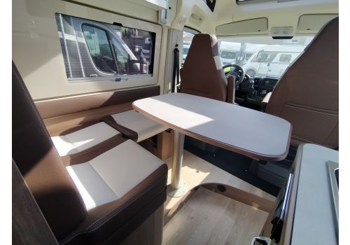 Furgoneta Cámper DREAMER Camper Van XL de Ocasión