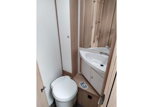 Autocaravana Perfilada SUNLIGHT T 65 de Ocasión