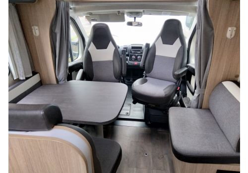Autocaravana Perfilada SUNLIGHT T 68 de Ocasión
