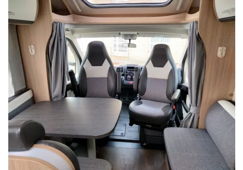 Autocaravana Perfilada SUNLIGHT T 69 L de Ocasión