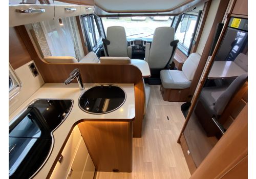 Autocaravana Integral LMC Explorer Comfort I 735 G de Ocasión