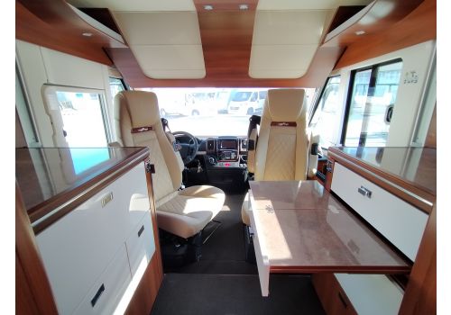 Autocaravana Integral CARTHAGO Liner For Two 53 L Nueva en Venta