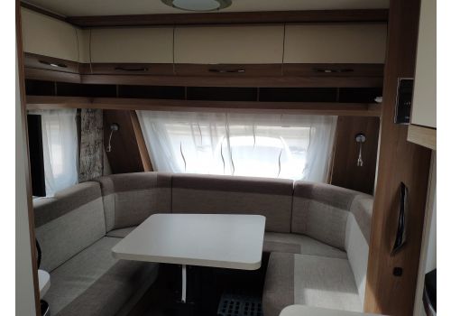 Caravana HOBBY 460 DL LUXE de Ocasión