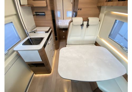 Furgoneta Cámper RAPIDO V65 XL Modelo 2022 de Ocasión