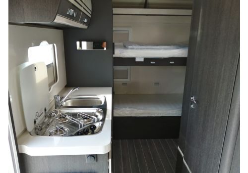 Autocaravana Capuchina ROLLER TEAM Kronos 277 M de Ocasión