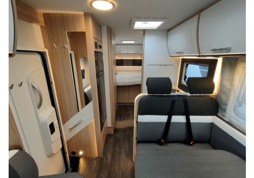 Autocaravana Integral SUNLIGHT I 69 L de Ocasión