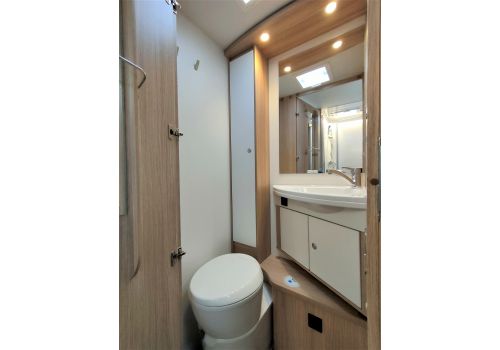 Autocaravana Integral SUNLIGHT I 69 L de Ocasión