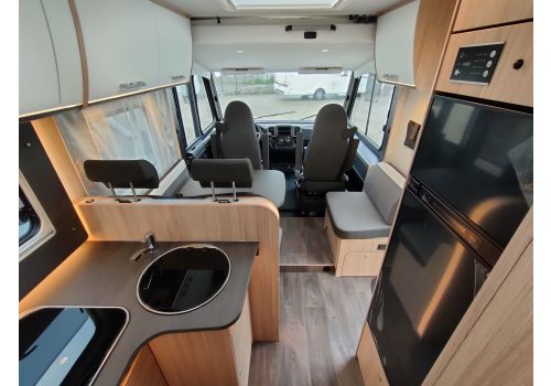 Autocaravana Integral SUNLIGHT I 69 L de Ocasión