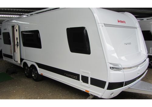 Caravana DETHLEFFS Nomad 670 FSR modelo 2016 de Ocasión