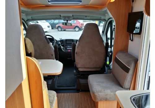 Autocaravana Perfilada DETHLEFFS Globebus T-11 de Ocasión