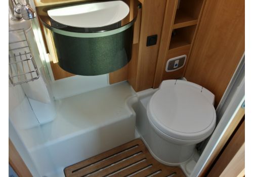 Autocaravana Perfilada DETHLEFFS Globebus T-11 de Ocasión