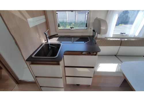 Autocaravana Integral ITINEO MC740 Modelo 2023 de Ocasión