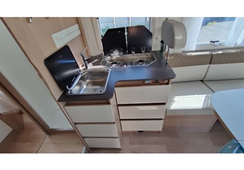 Autocaravana Integral ITINEO MC740 Modelo 2023 de Ocasión
