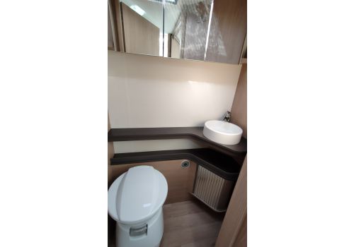 Autocaravana Integral ITINEO MC740 Modelo 2023 de Ocasión
