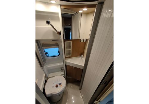 Furgoneta Cámper MALIBU 600 DBK Family for 4 de Ocasión