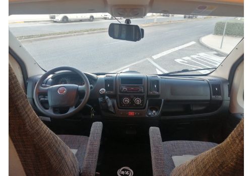 Autocaravana Perfilada BURSTNER Ixeo T 720 de Ocasión