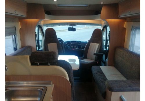Autocaravana Perfilada BURSTNER Ixeo T 720 de Ocasión