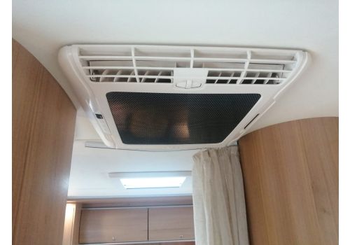 Autocaravana Perfilada BURSTNER Ixeo T 720 de Ocasión