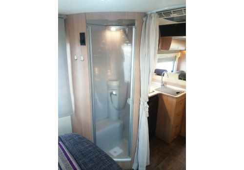 Autocaravana Perfilada BURSTNER Ixeo T 720 de Ocasión