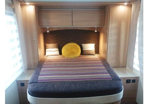 Autocaravana Perfilada BURSTNER Ixeo T 720 de Ocasión