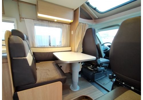 Autocaravana Perfilada SUNLIGHT T69L de Ocasión