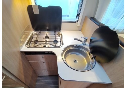 Autocaravana Perfilada SUNLIGHT T69L de Ocasión