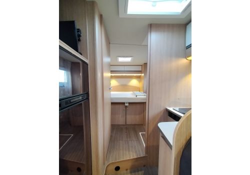 Autocaravana Perfilada SUNLIGHT T69L de Ocasión