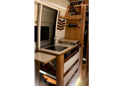 Furgoneta Cámper DREAMER CAMPER VAN XL de Ocasión