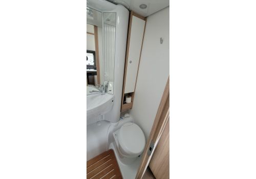 Autocaravana Perfilada SUNLIGHT T 60 en Alquiler