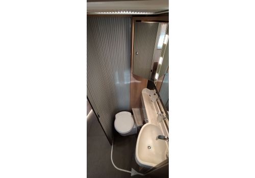Autocaravana Integral CARTHAGO C Tourer I 144 QB Modelo 2022 de Ocasión