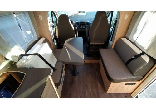 Autocaravana Perfilada SUNLIGHT T 69 LC Modelo 2022 de Ocasión