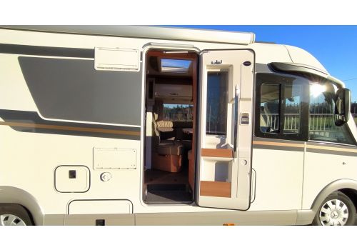 Autocaravana Integral CARTHAGO Chic C-Line I 4.9 LE Modelo 2022 de Ocasión