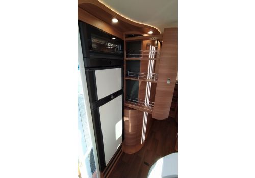 Autocaravana Integral CARTHAGO Chic C-Line I 4.9 LE Modelo 2022 de Ocasión