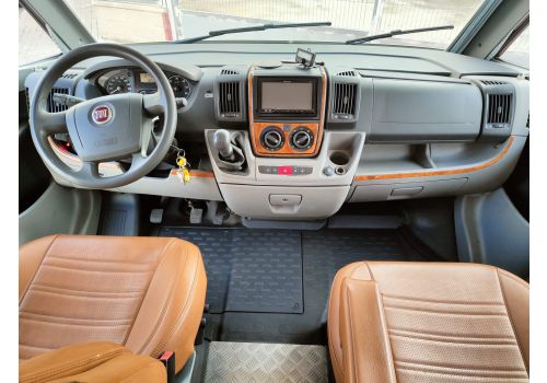 Autocaravana Integral BURSTNER AVIANO I 727 de Ocasión