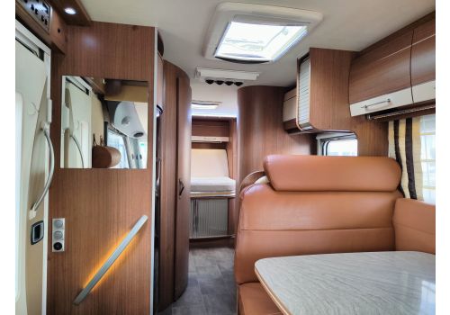 Autocaravana Integral BURSTNER AVIANO I 727 de Ocasión