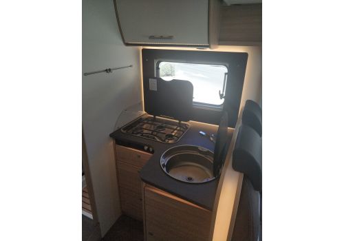 Autocaravana Perfilada SUNLIGHT T 69 L de Ocasión