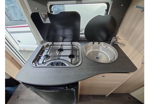 Autocaravana Perfilada SUNLIGHT T58 Modelo 2022 de Ocasión