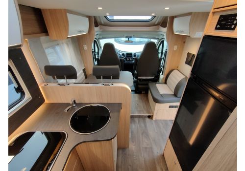 Autocaravana Perfilada SUNLIGHT T68 Adventure Edition Modelo 2022 de Ocasión