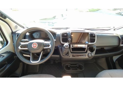 Furgoneta Cámper MALIBU Van Two Rooms 640 LE K de Ocasión